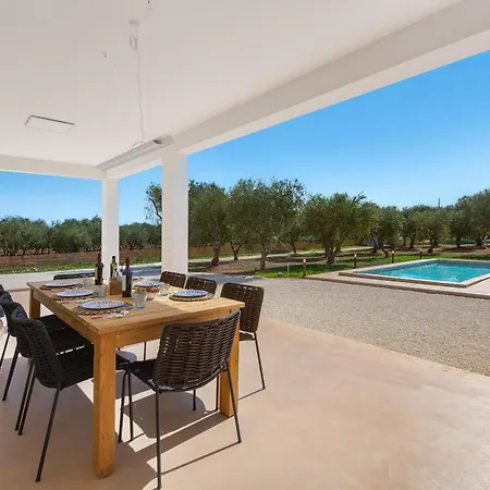 Quinta Strofa By Perle Di Puglia أوستوني